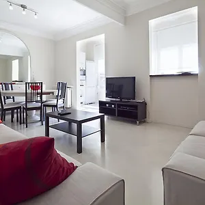 And Spacious Family , Barcelone Espagne